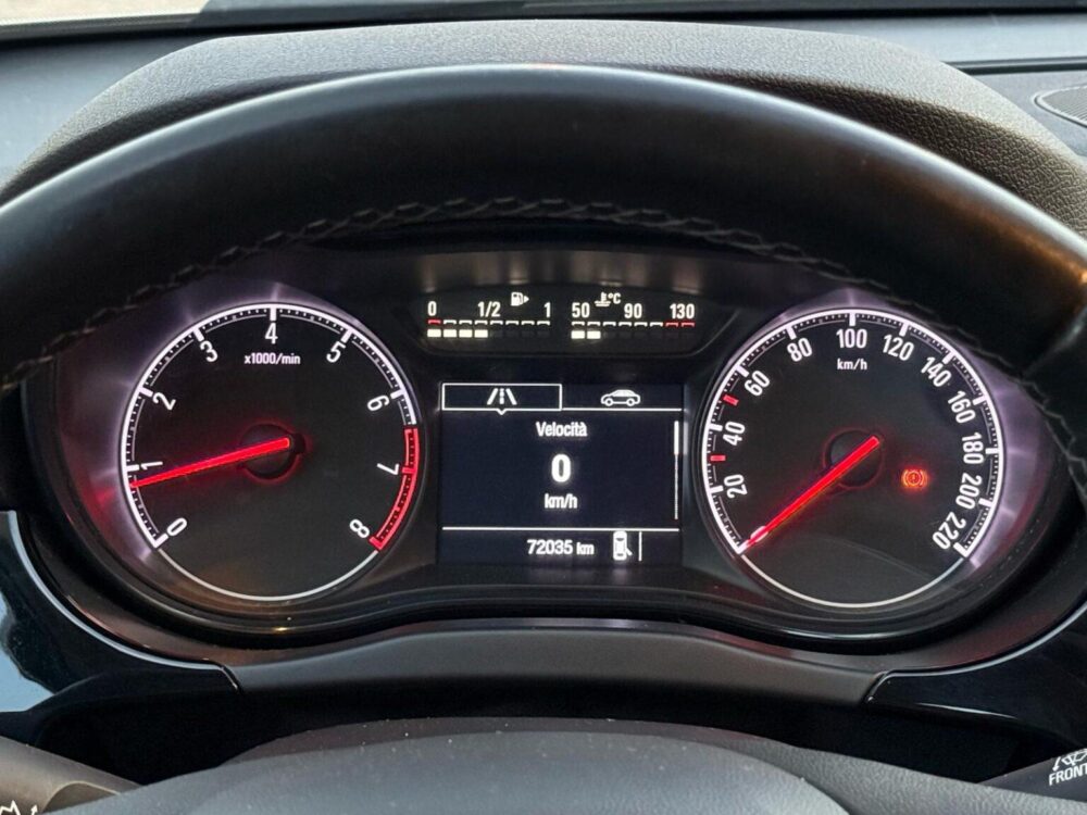 Opel Corsa - immagine 12