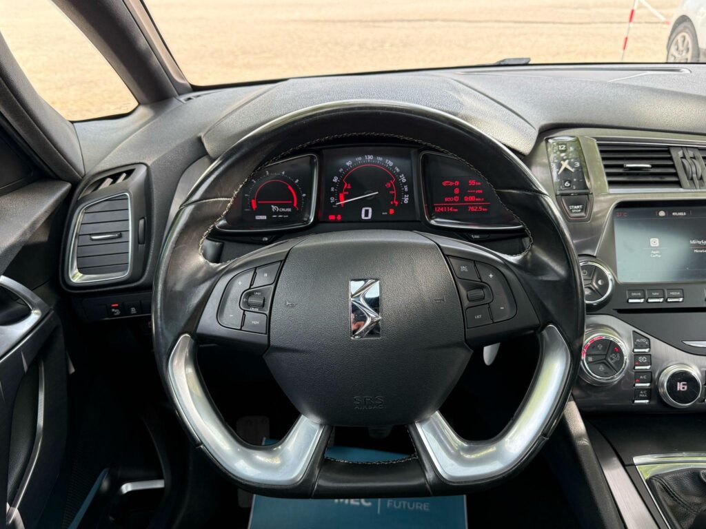 DS 5 BlueHDi Business