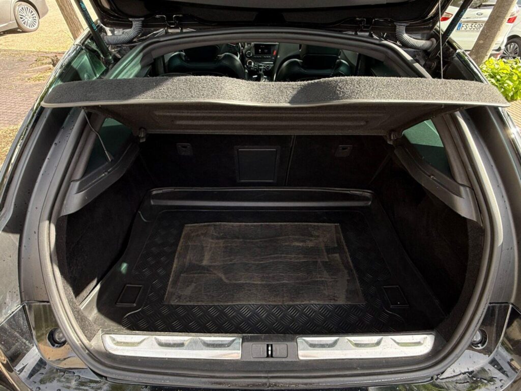 DS 5 BlueHDi Business