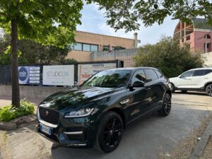 Jaguar F-Pace 2.0 R-Sport AWD