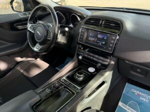 Jaguar F-Pace 2.0 R-Sport AWD