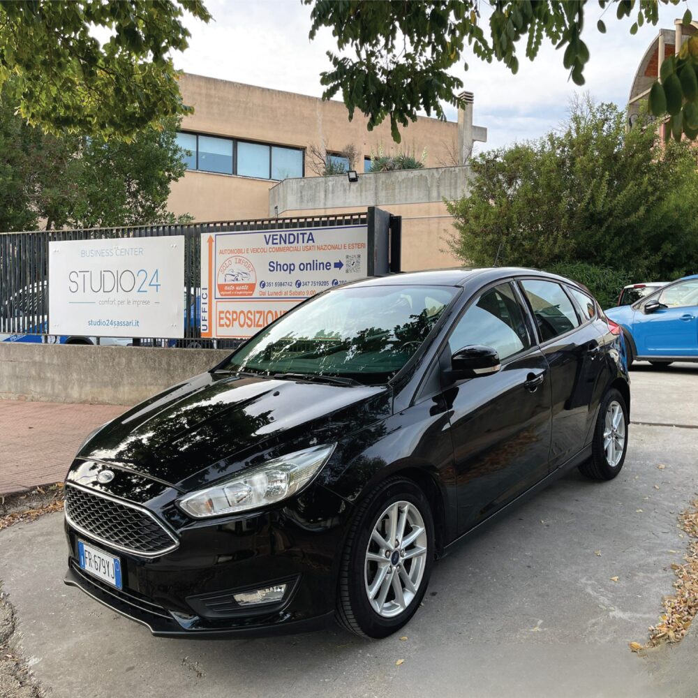FORD FOCUS