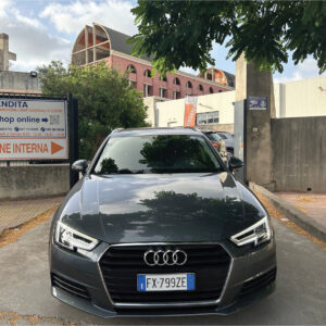 AUDI A4 AVANT
