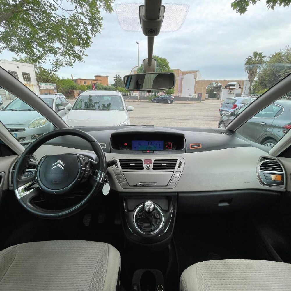 Citroen C4 Picasso - immagine 2