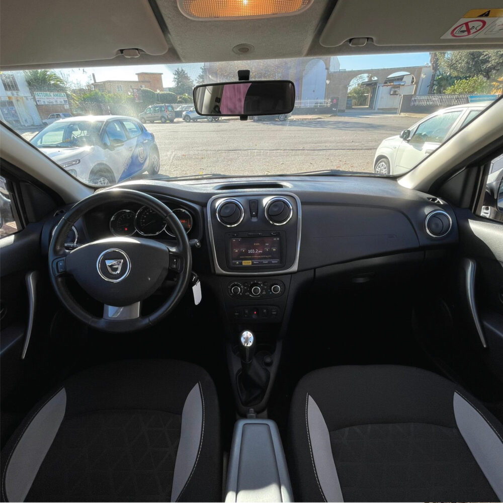 Dacia Sandero - immagine 3