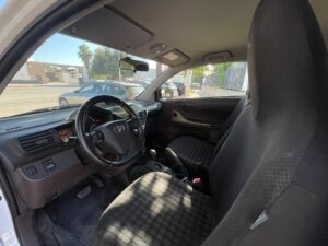 TOYOTA iQ