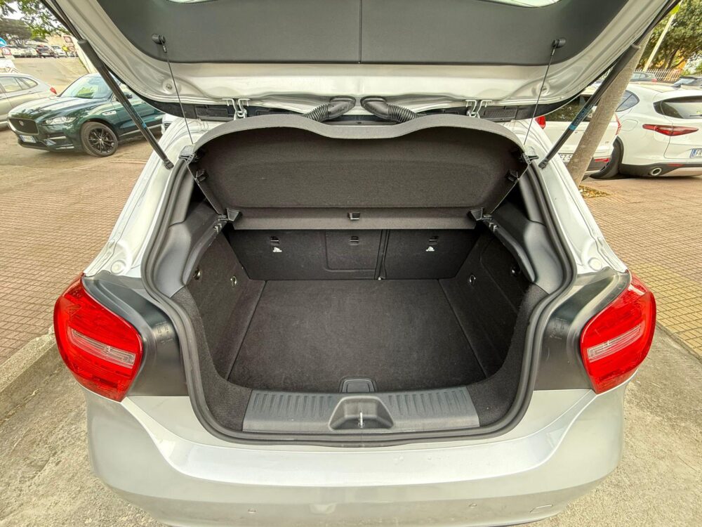 MERCEDES CLASSE A - immagine 3