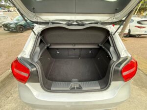 MERCEDES CLASSE A