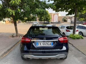 Mercedes Gla