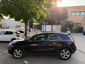 Mercedes Gla