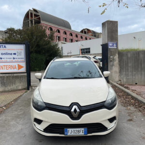 RENAULT CLIO SPORTER