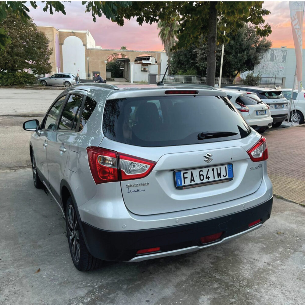 SUZUKI S-CROSS - immagine 6