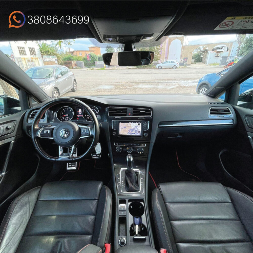 Volkswagen Golf GTI - immagine 3