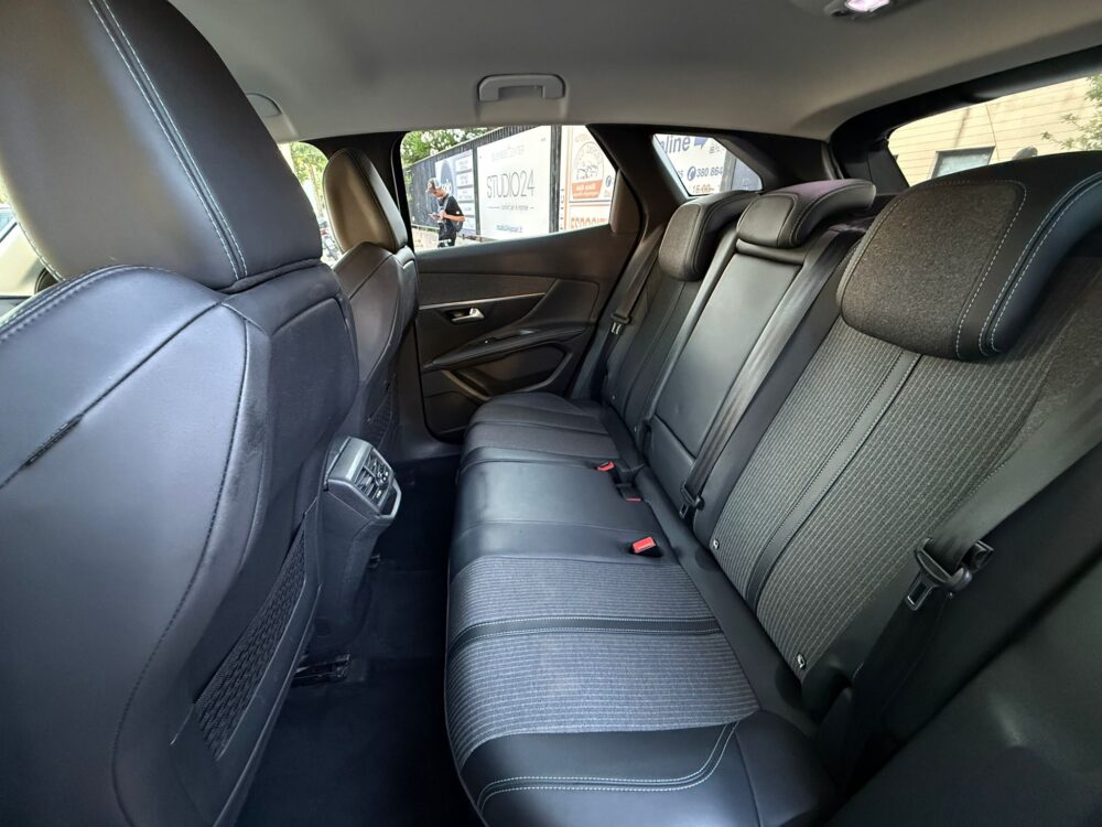 PEUGEOT 3008 - immagine 11