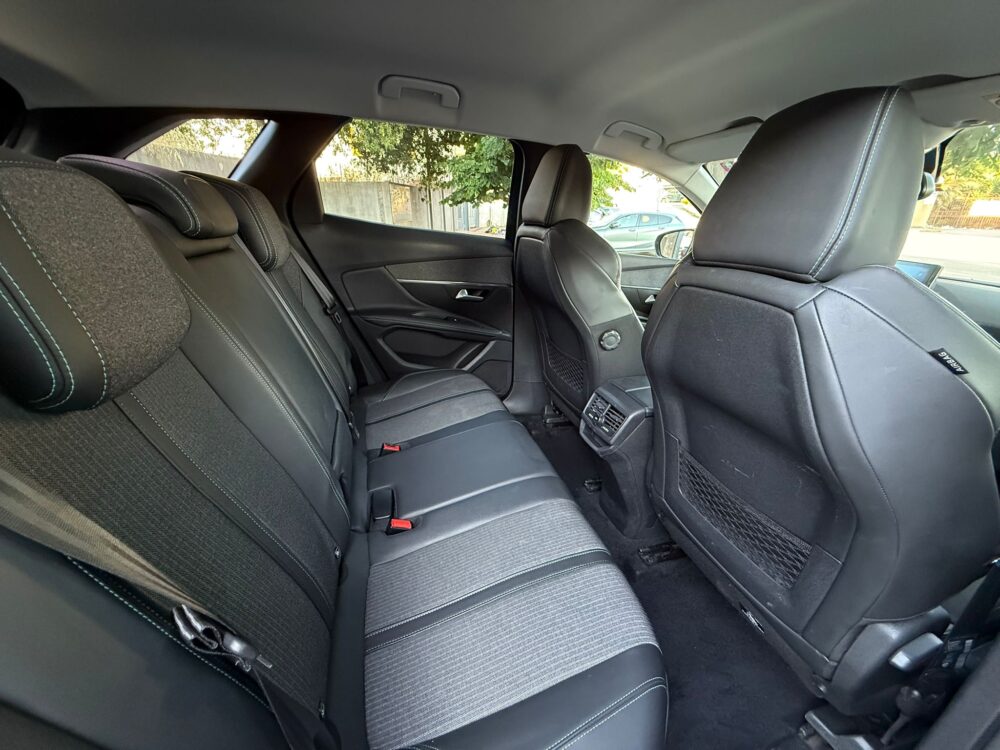PEUGEOT 3008 - immagine 12