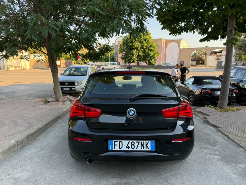 BMW SERIE 1