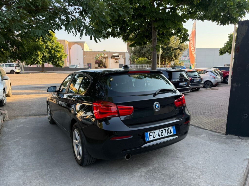 BMW SERIE 1