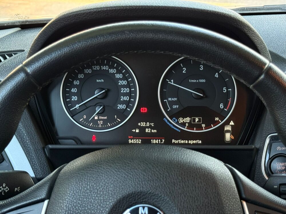 BMW SERIE 1 - immagine 17