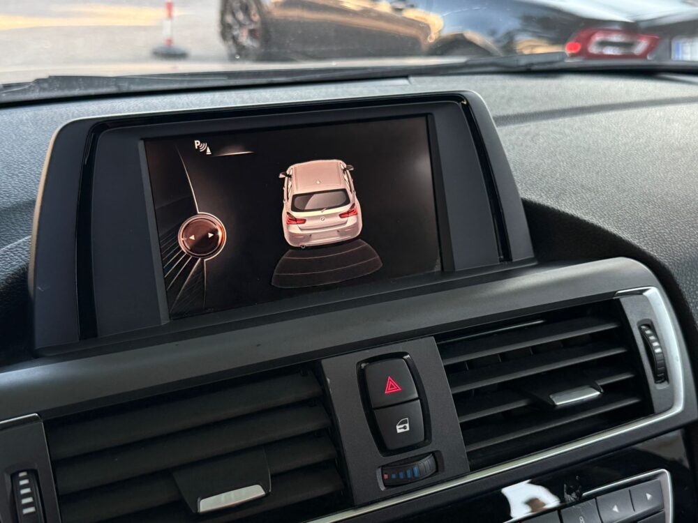 BMW SERIE 1 - immagine 20