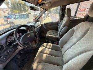 Chrysler voyager
