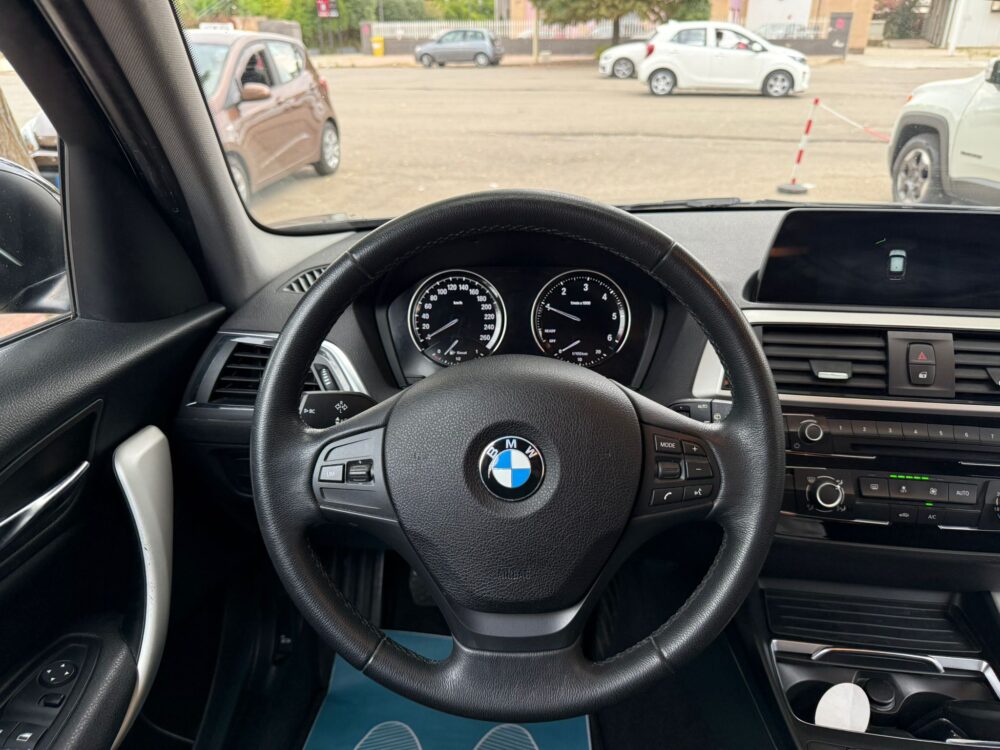BMW SERIE 1 - immagine 16