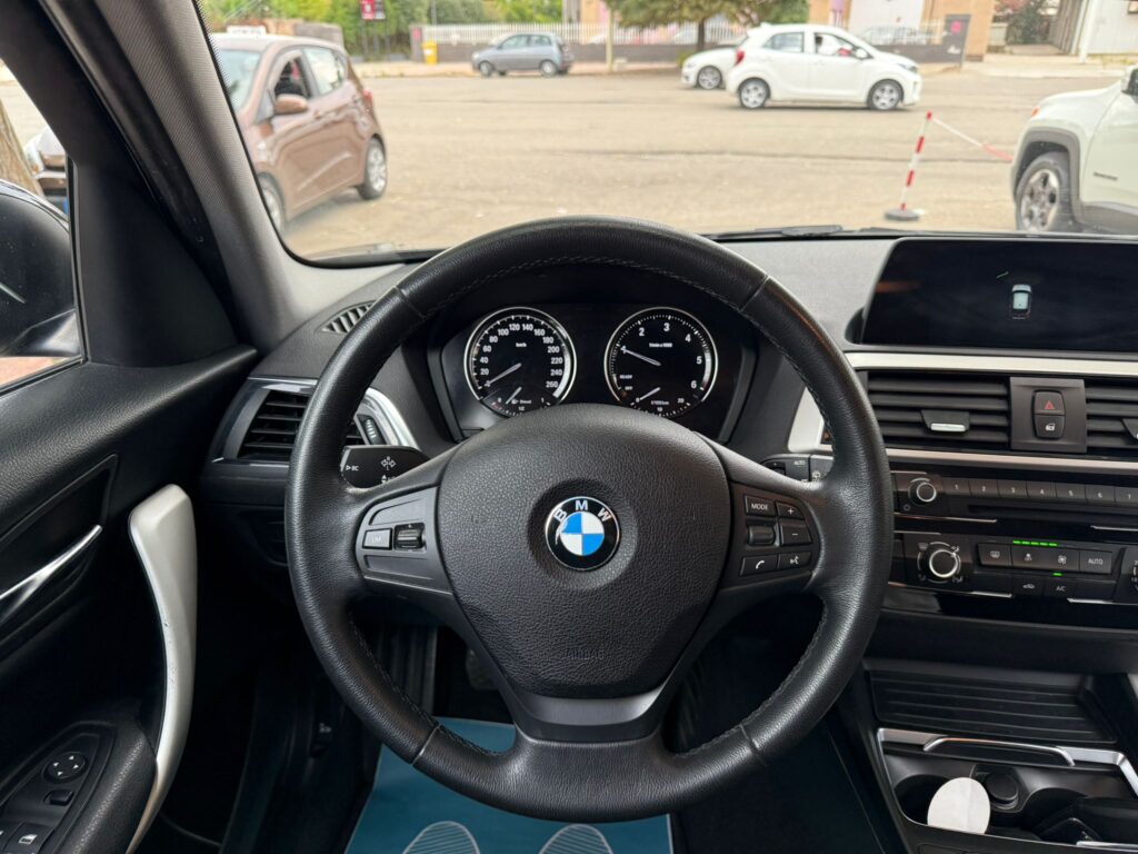 BMW SERIE 1