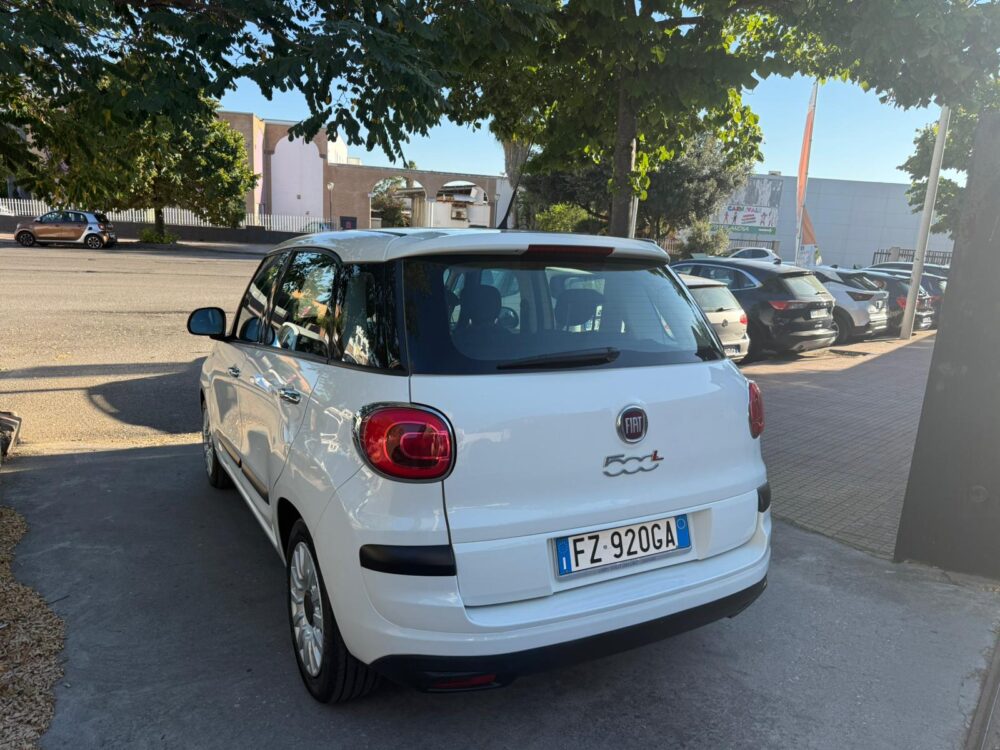 FIAT 500L - immagine 7