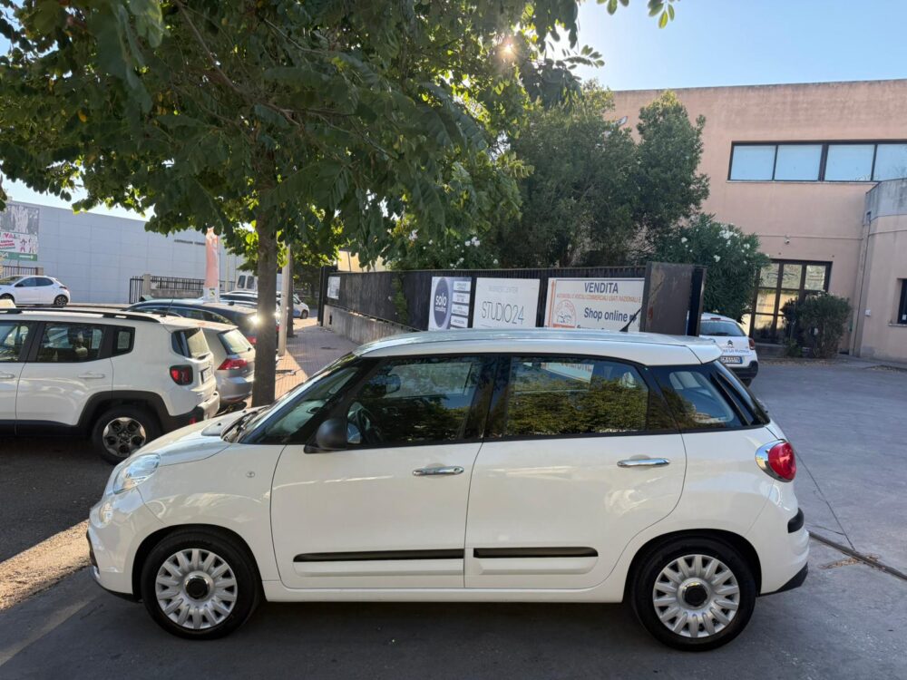 FIAT 500L - immagine 8