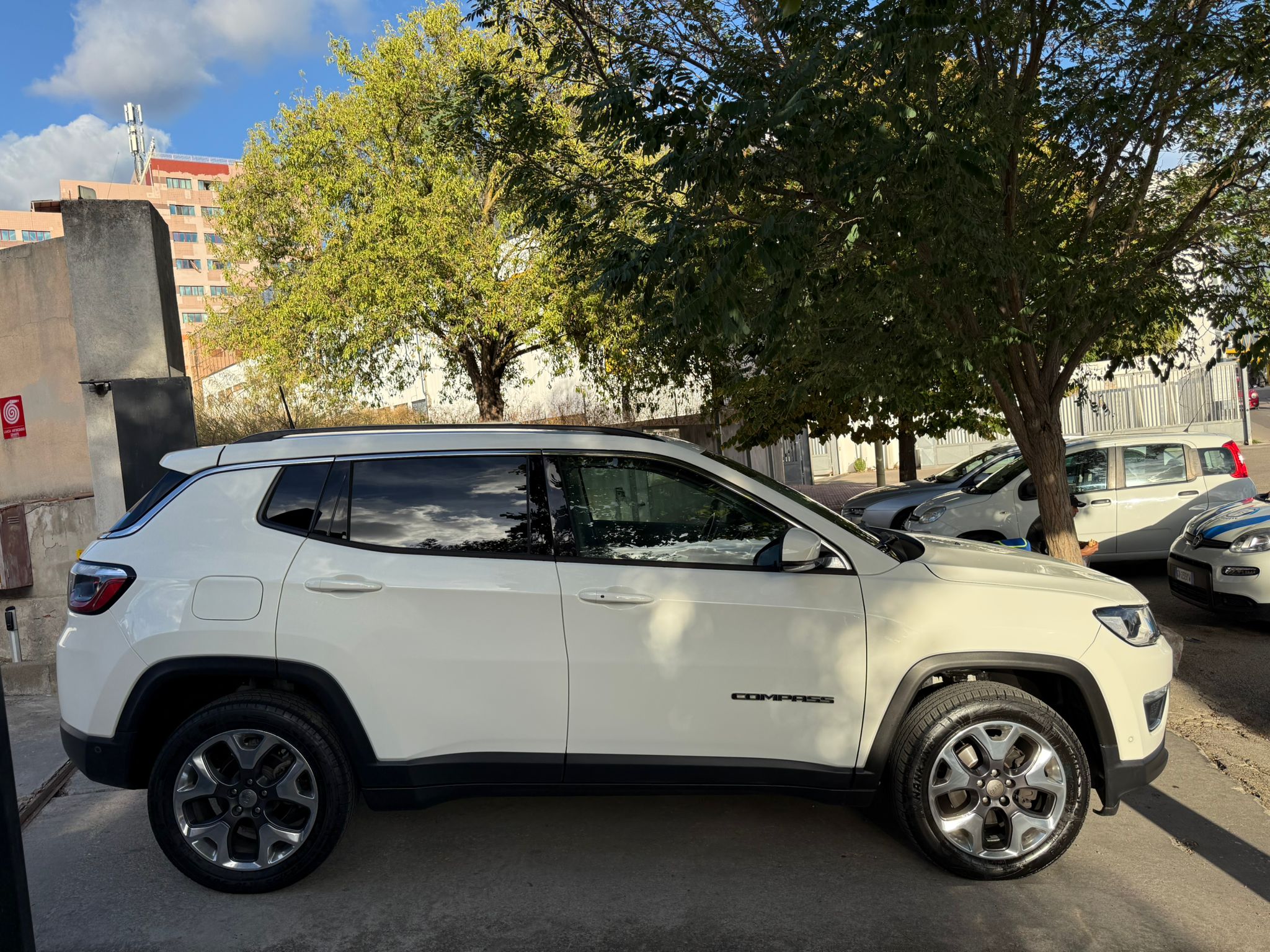 JEEP COMPASS - immagine 3