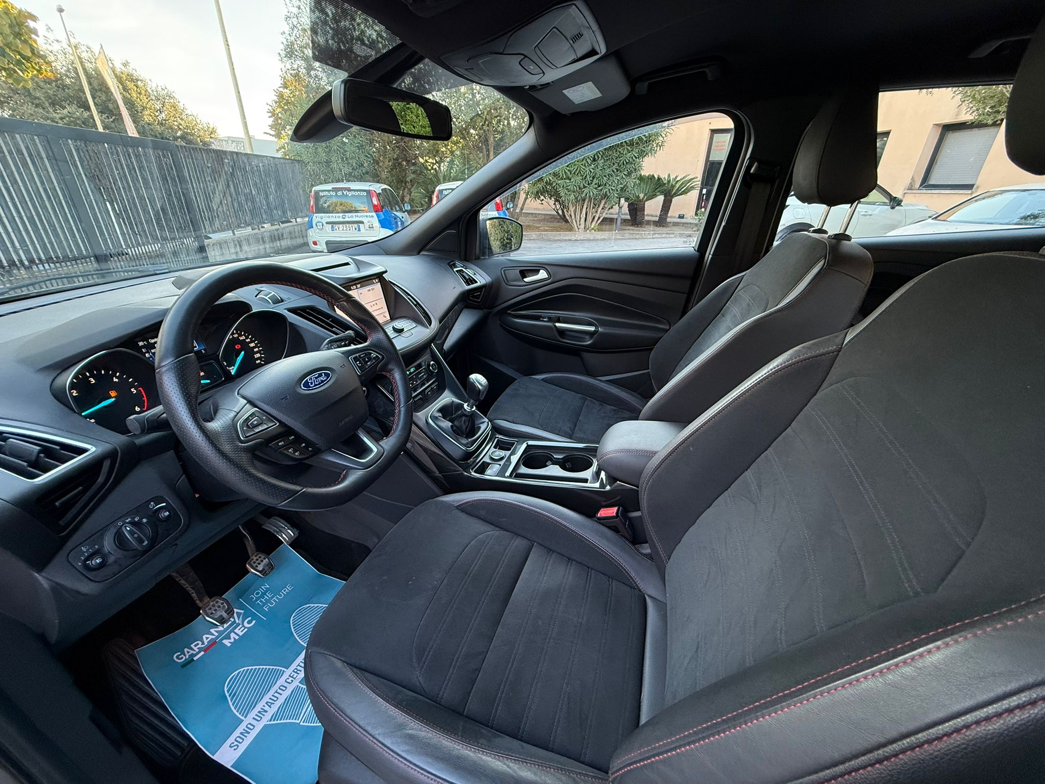 Ford Kuga - immagine 9