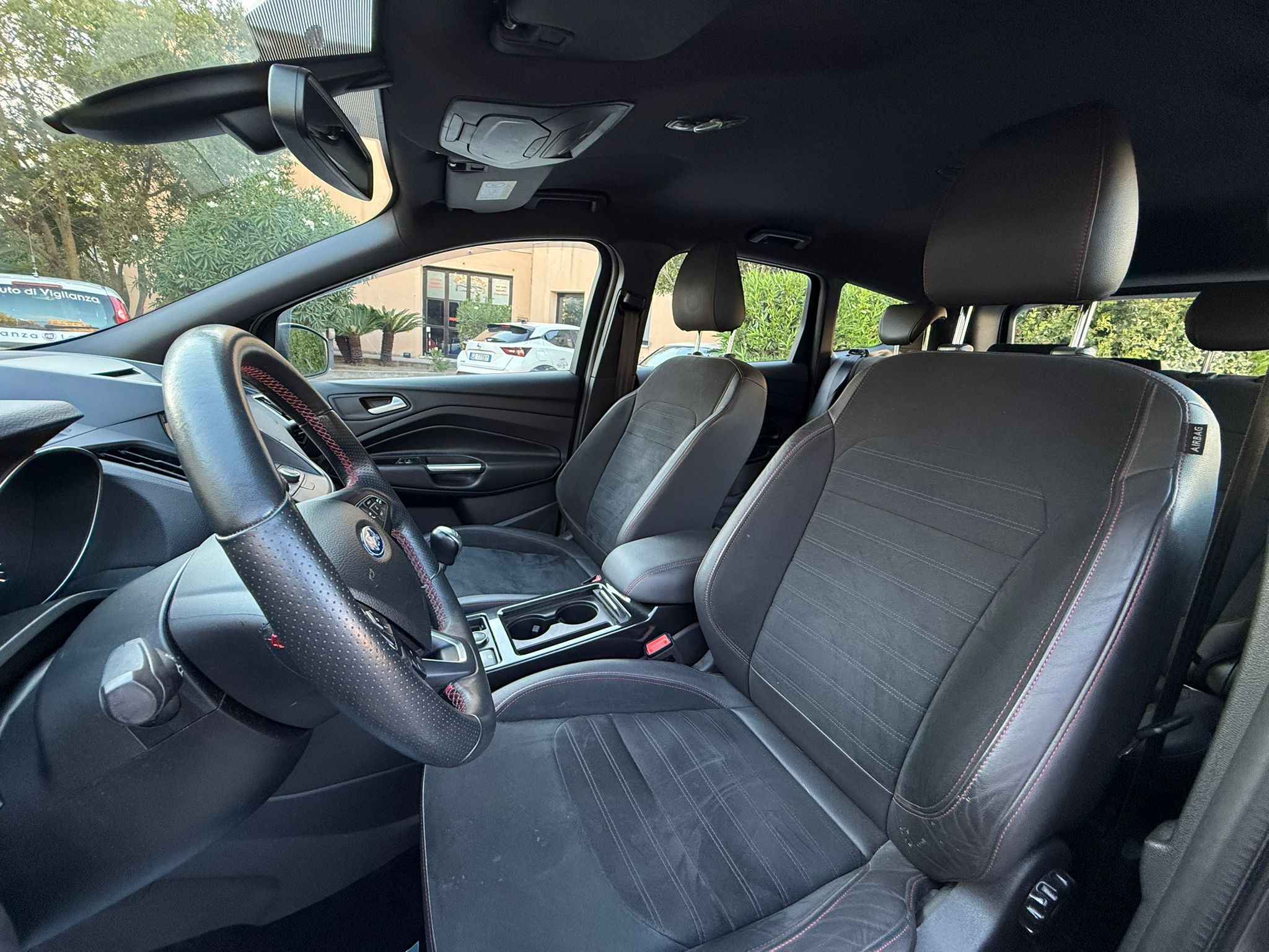 Ford Kuga - immagine 10