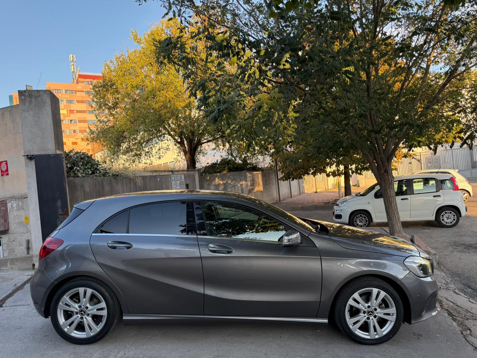 MERCEDES CLASSE A - immagine 5