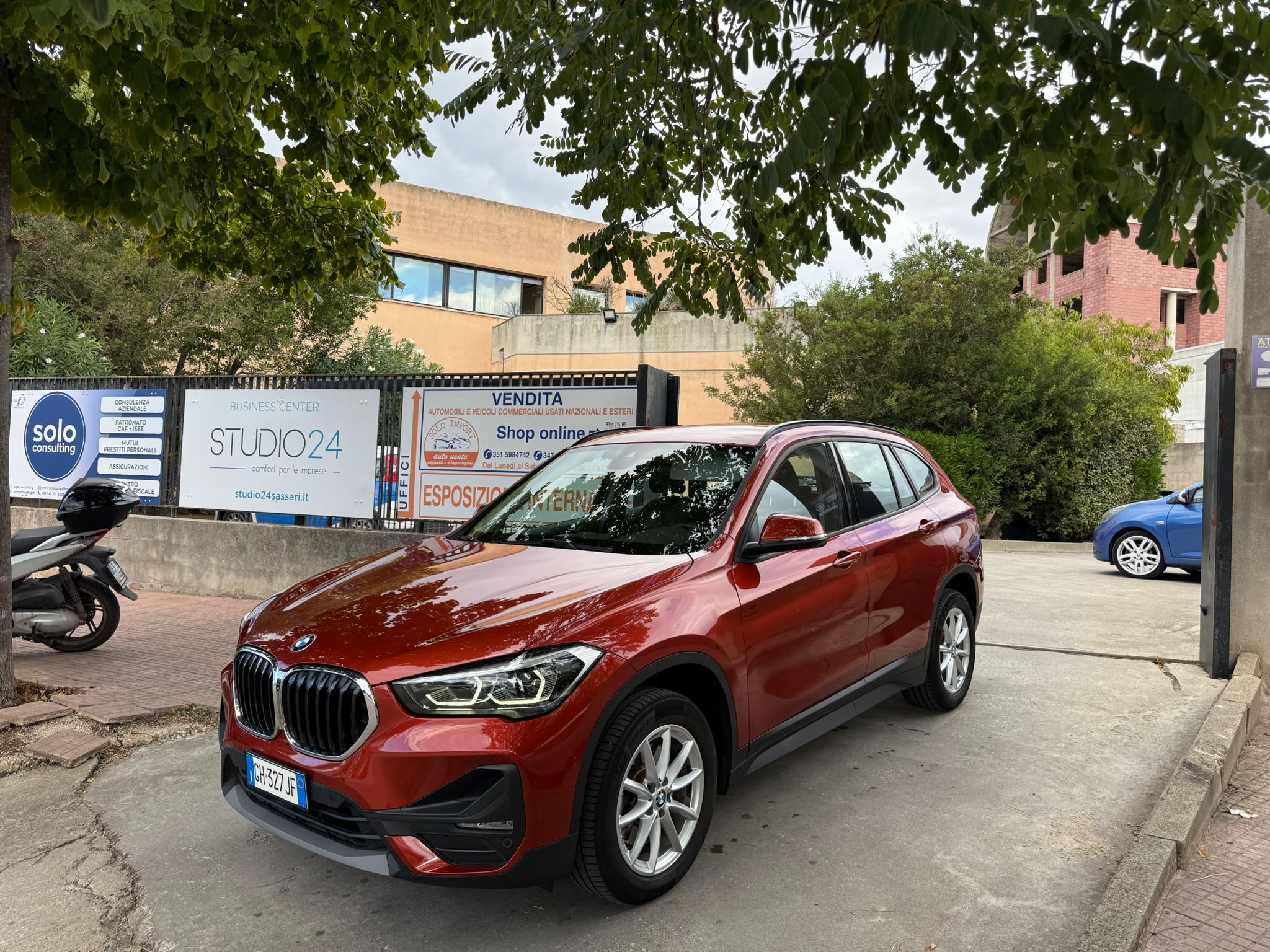 BMW X1