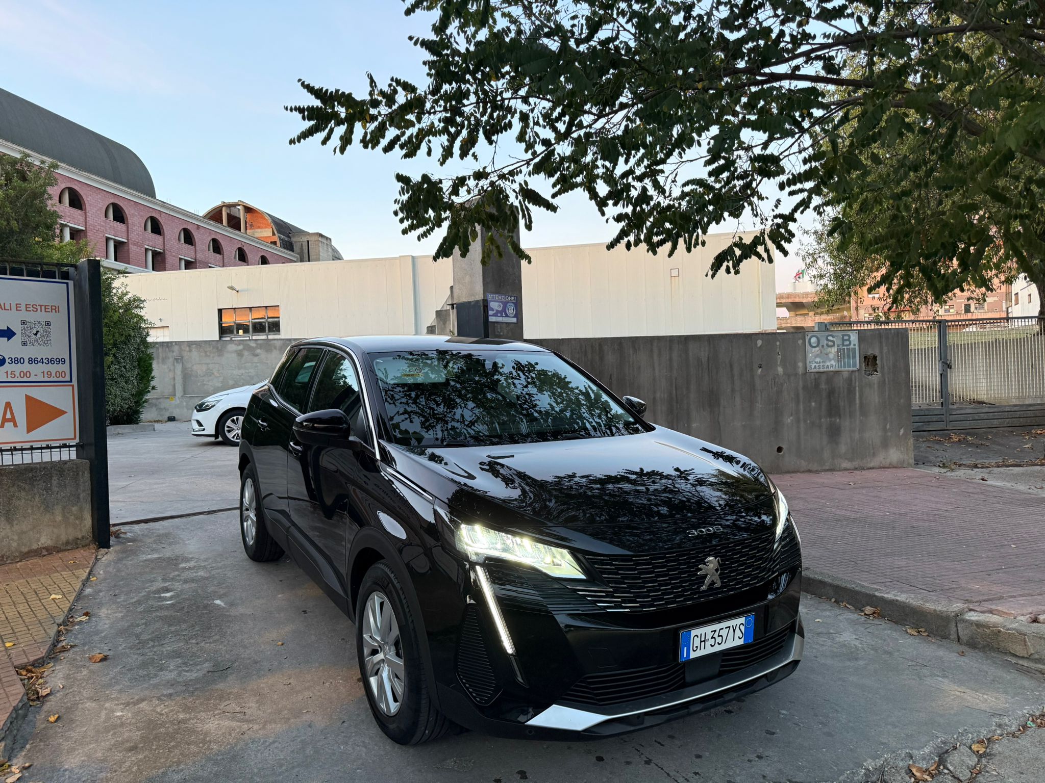PEUGEOT 3008 - immagine 4