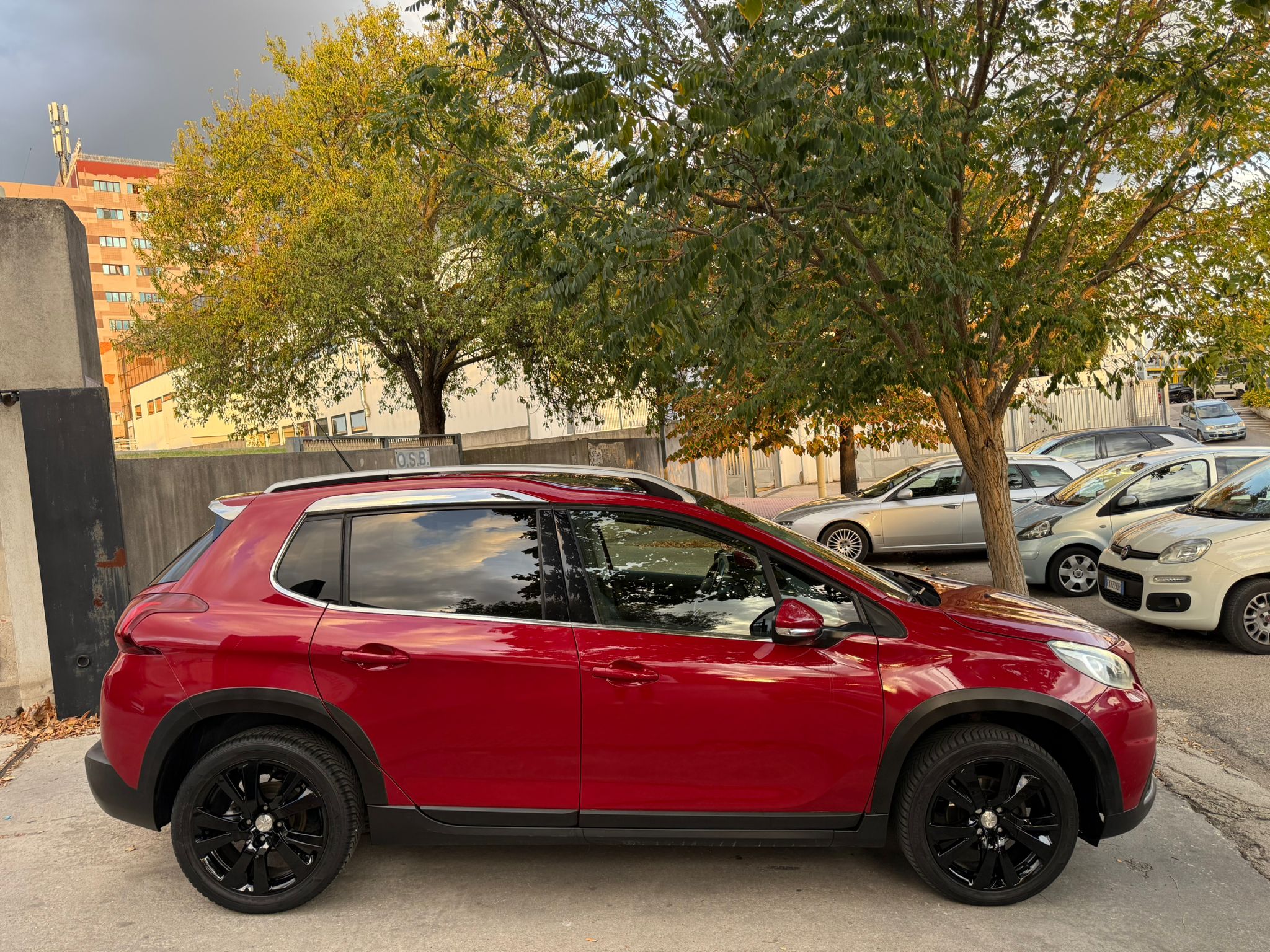 PEUGEOT 2008 - immagine 4