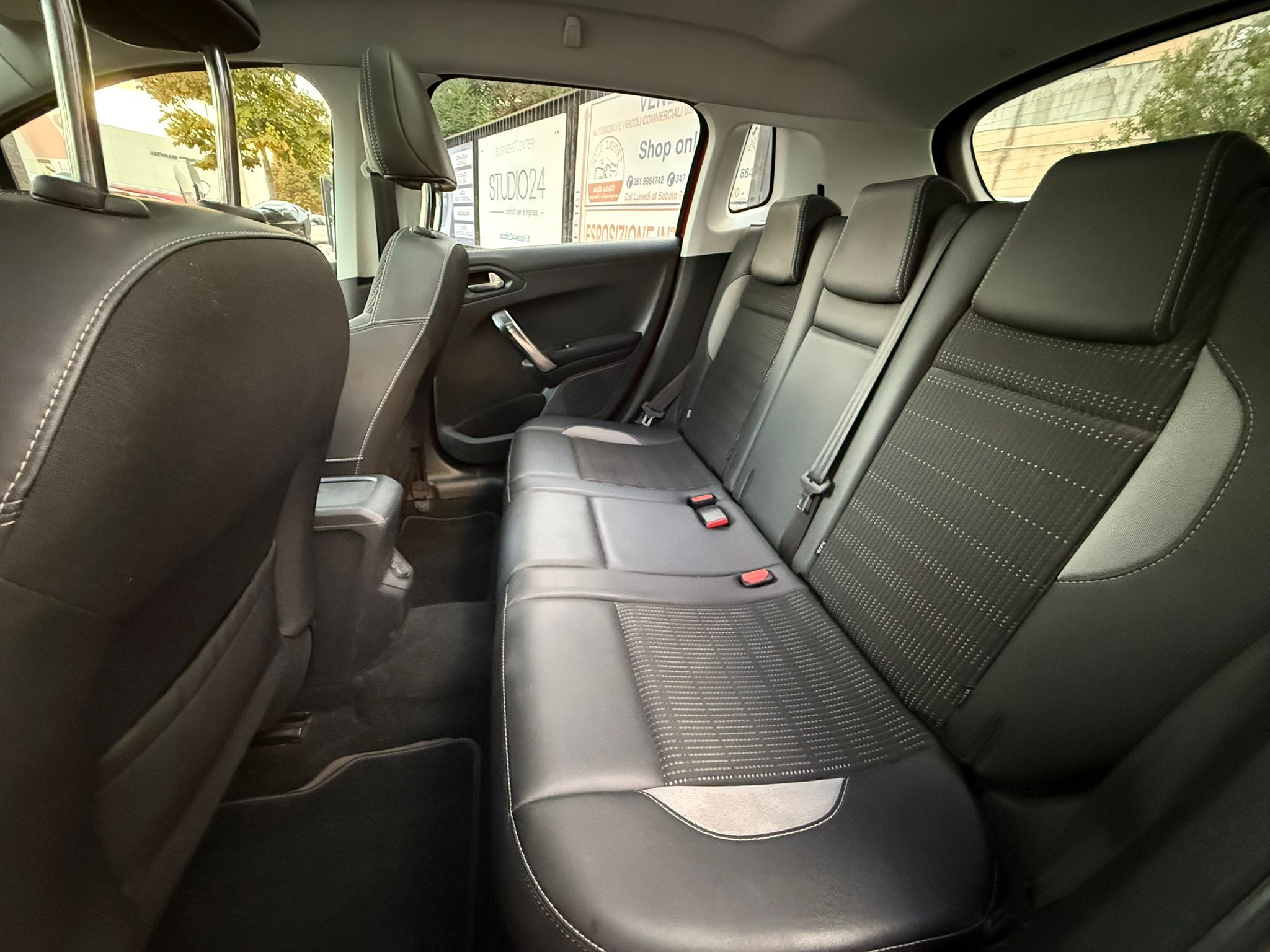 PEUGEOT 2008 - immagine 11