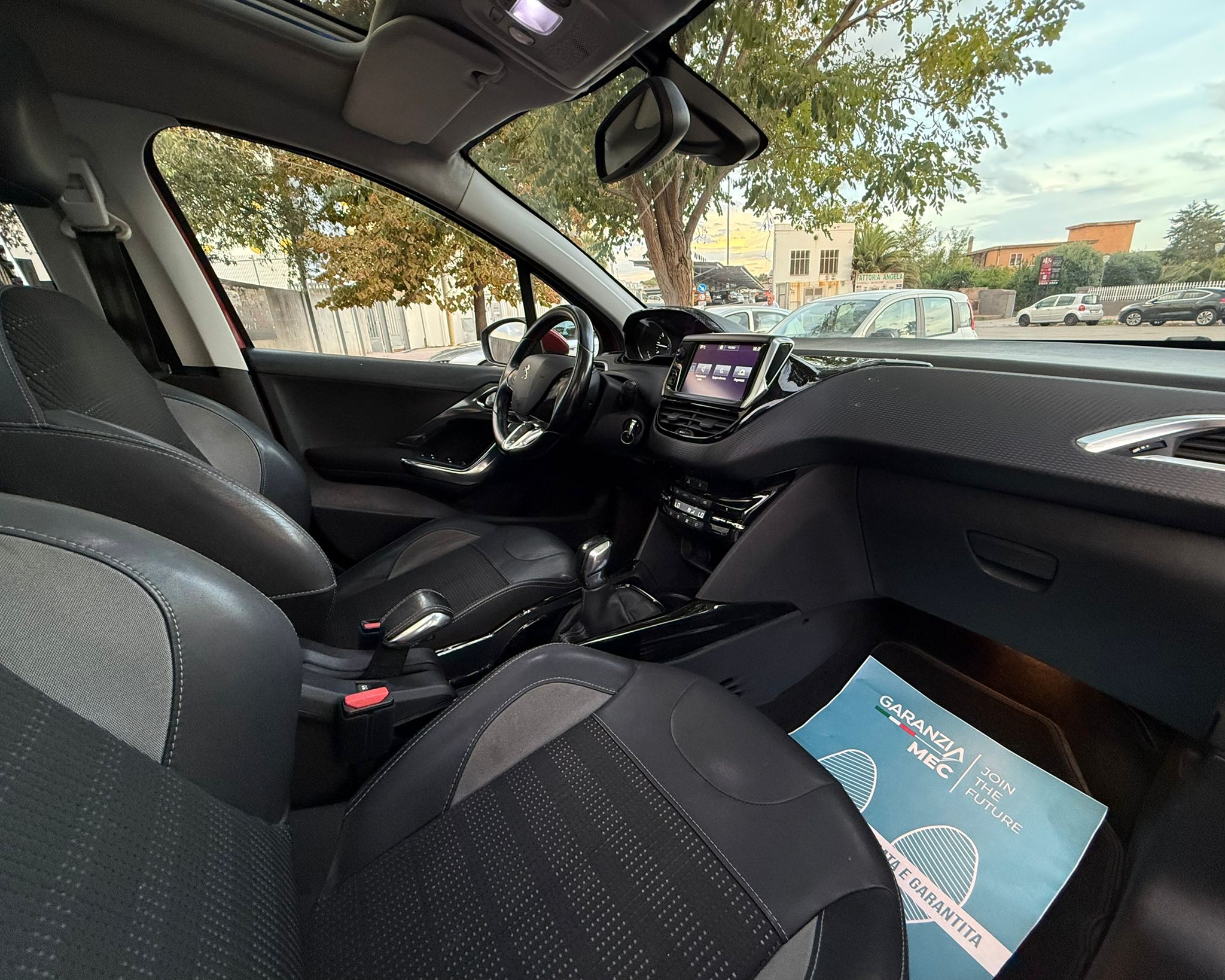 PEUGEOT 2008 - immagine 13