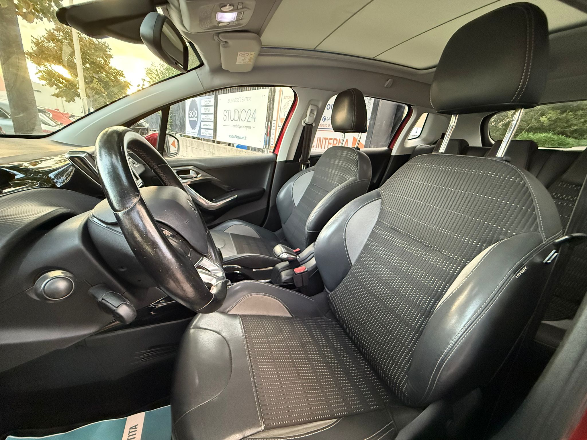 PEUGEOT 2008 - immagine 10