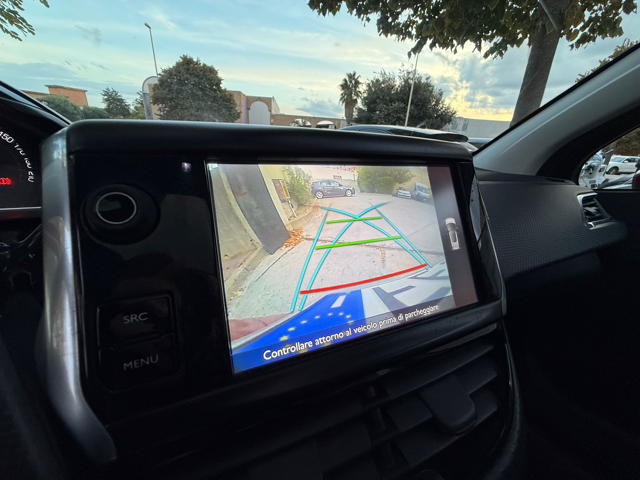 PEUGEOT 2008 - immagine 19