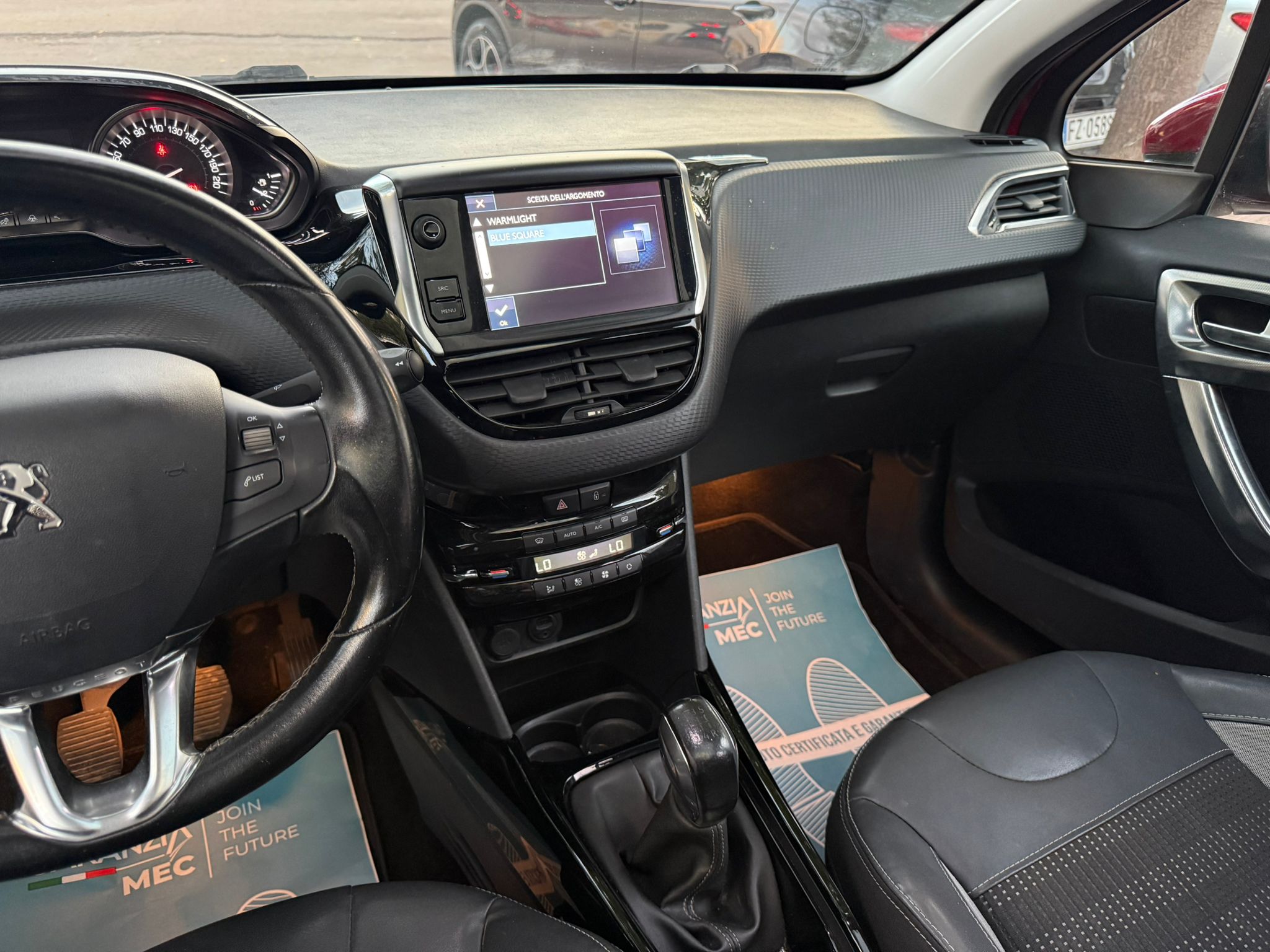 PEUGEOT 2008 - immagine 18