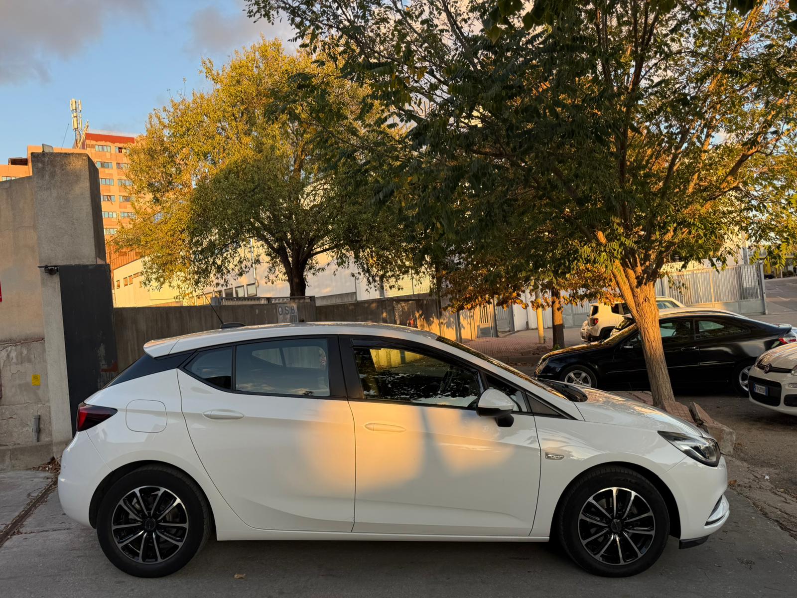 Opel Astra - immagine 4