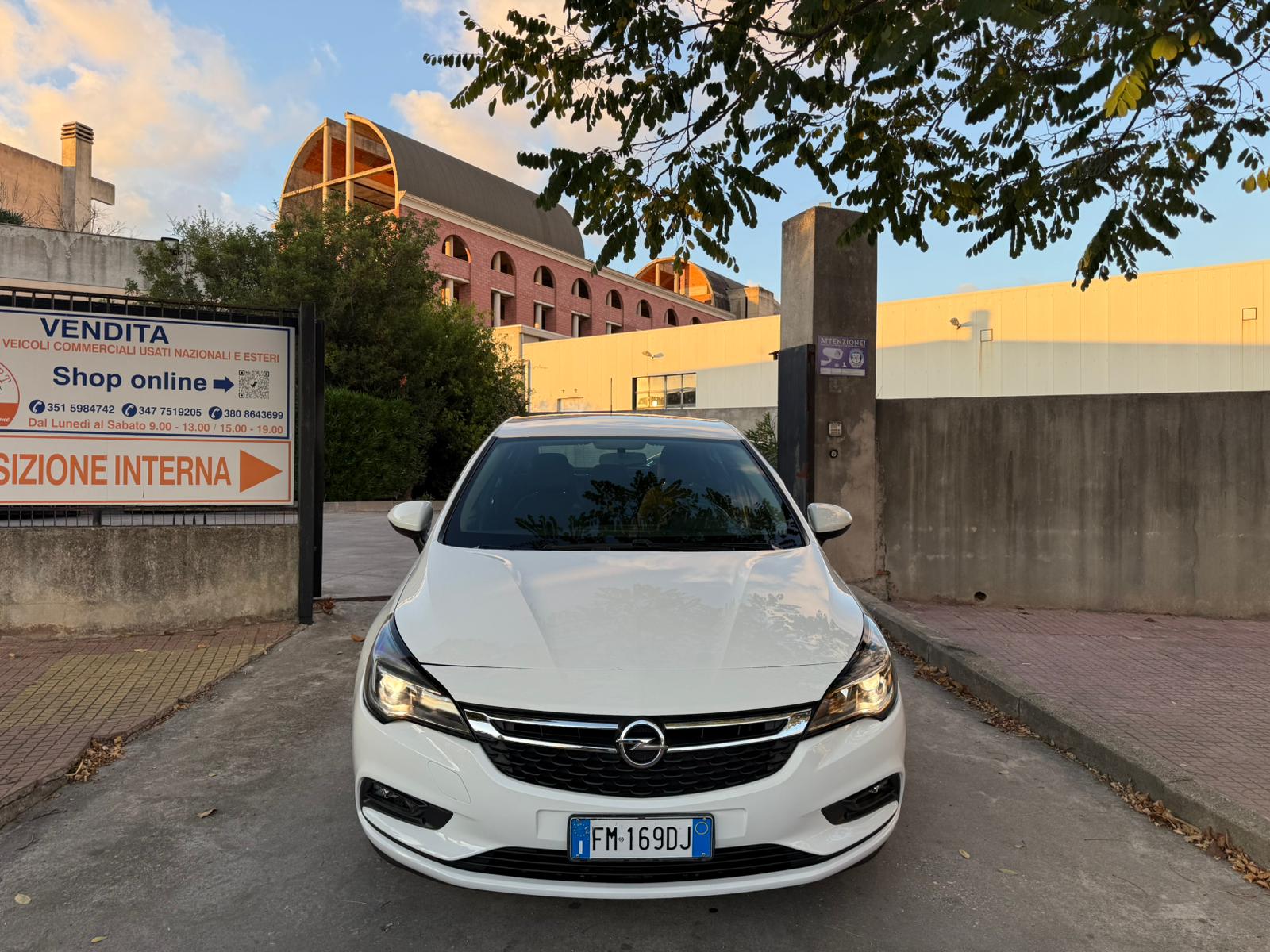 Opel Astra - immagine 2