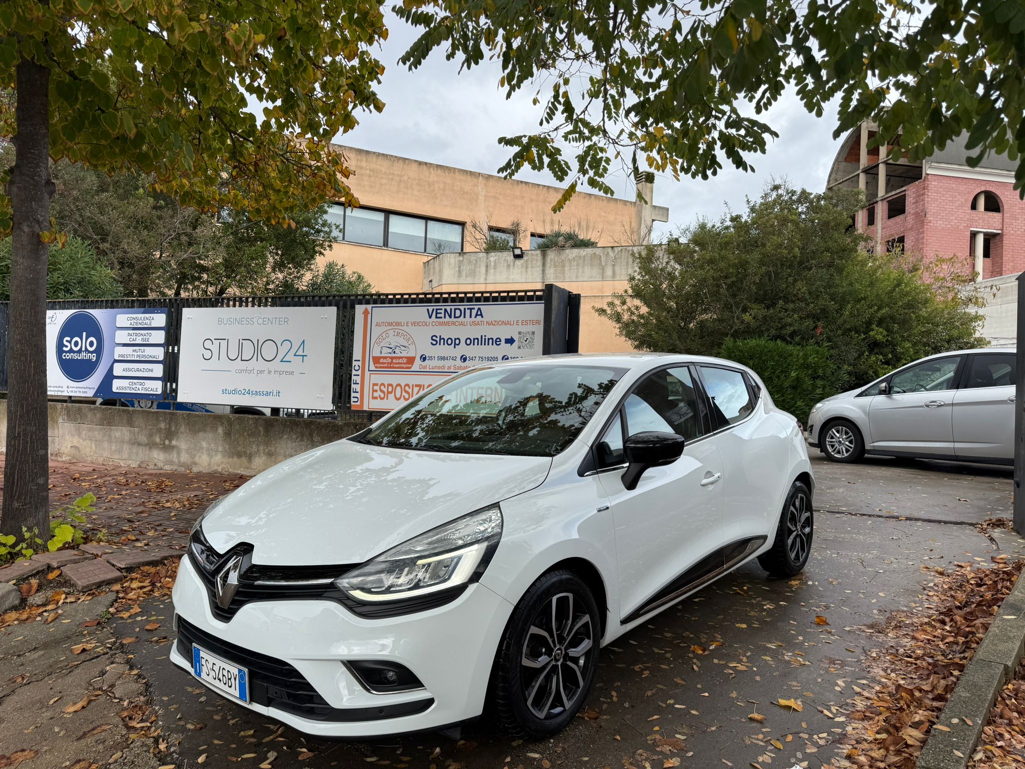 RENAULT CLIO