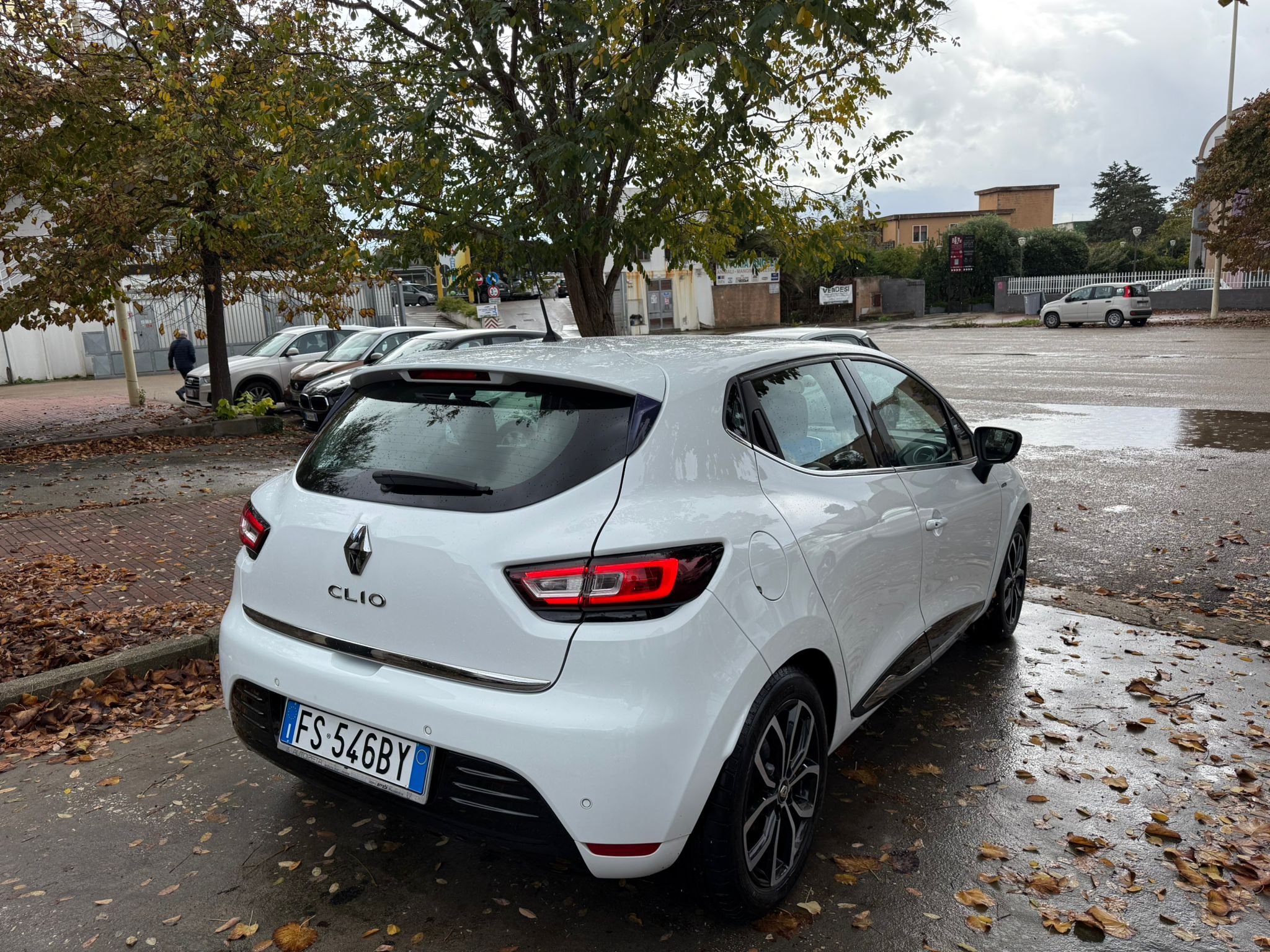 RENAULT CLIO - immagine 5