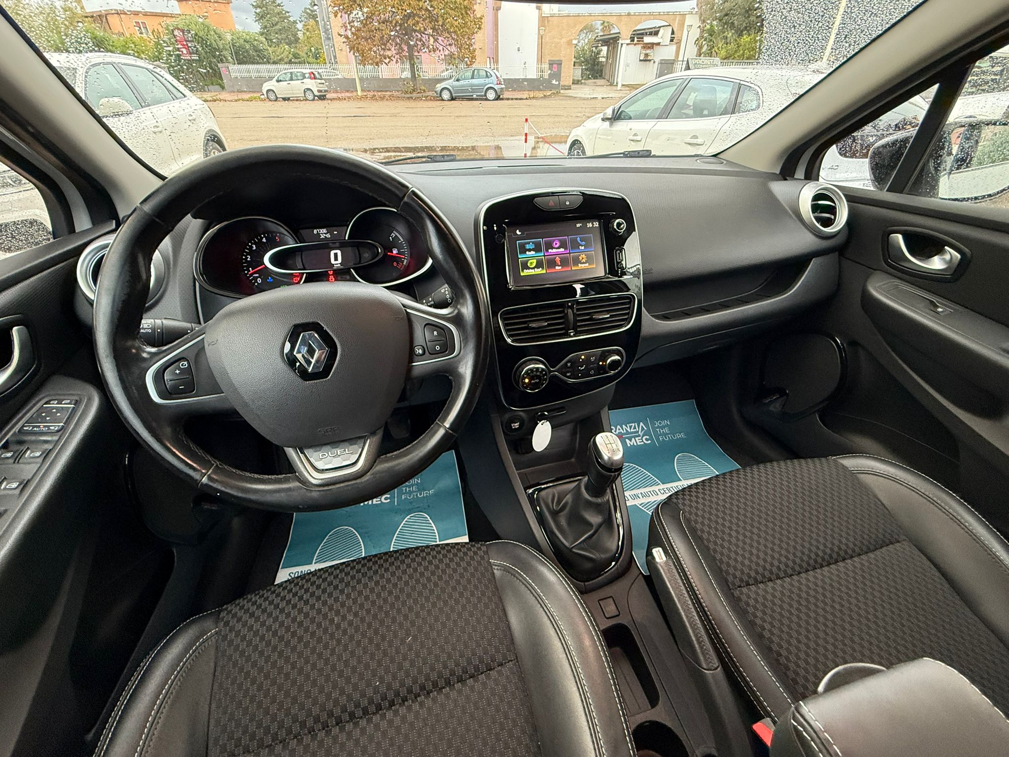 RENAULT CLIO - immagine 22