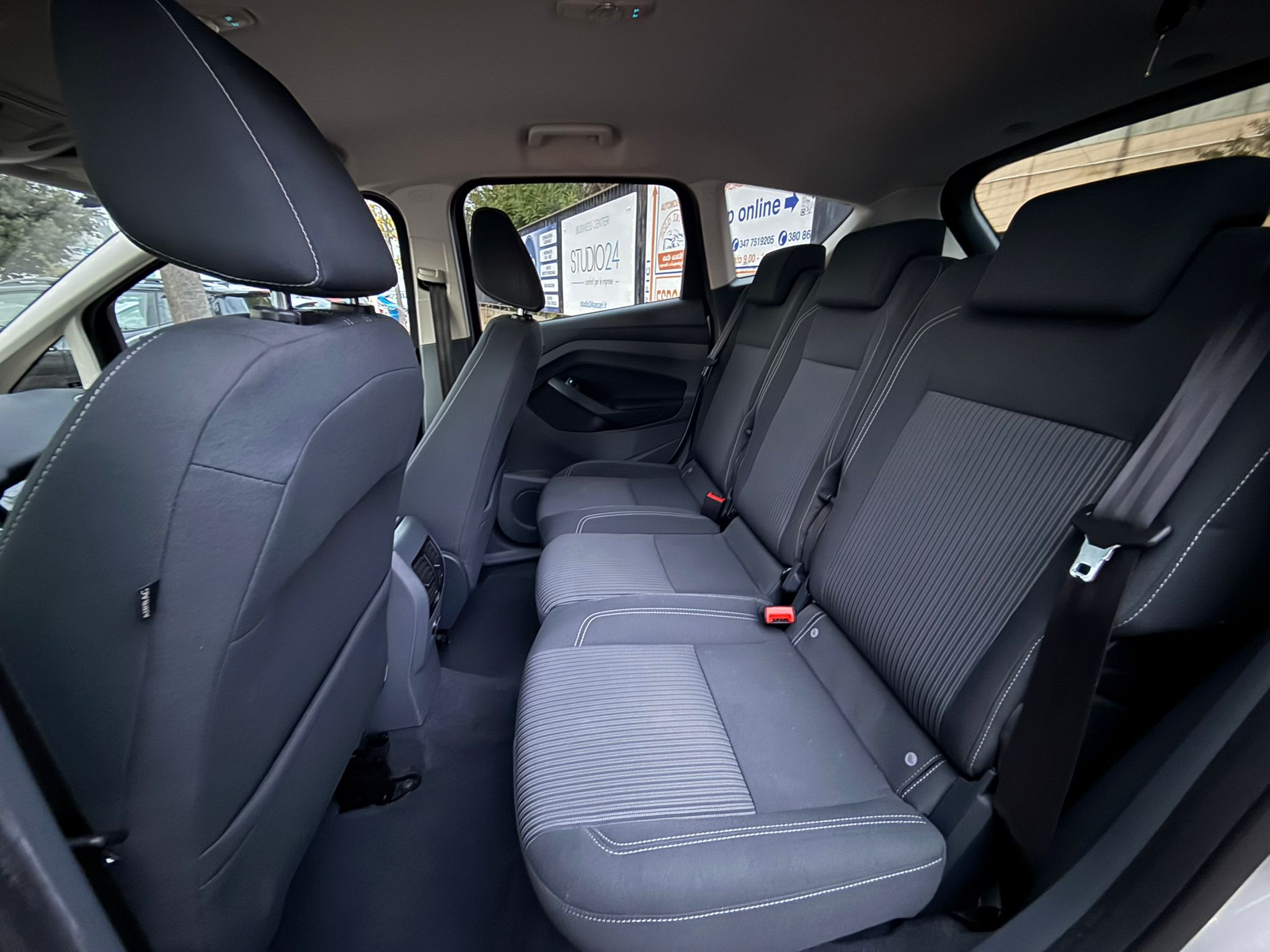 Ford C-Max - immagine 11