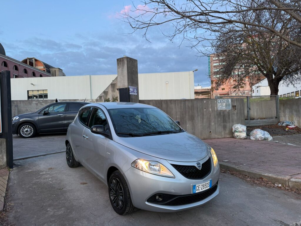 Lancia Ypsilon Ecochic
