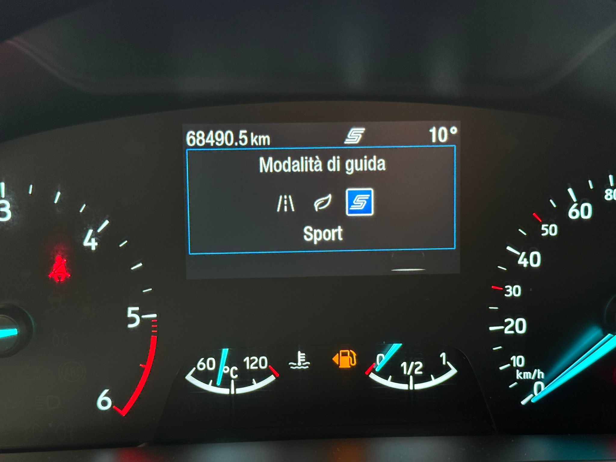 FORD FOCUS ST-LINE - immagine 19