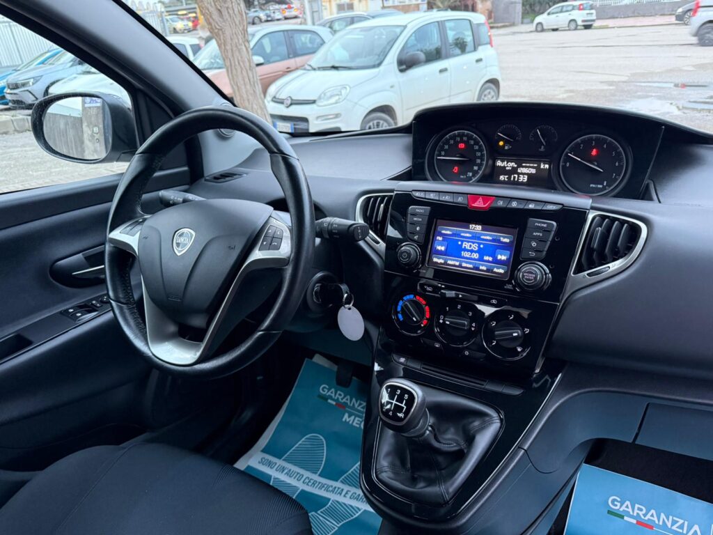 Lancia Ypsilon Gold