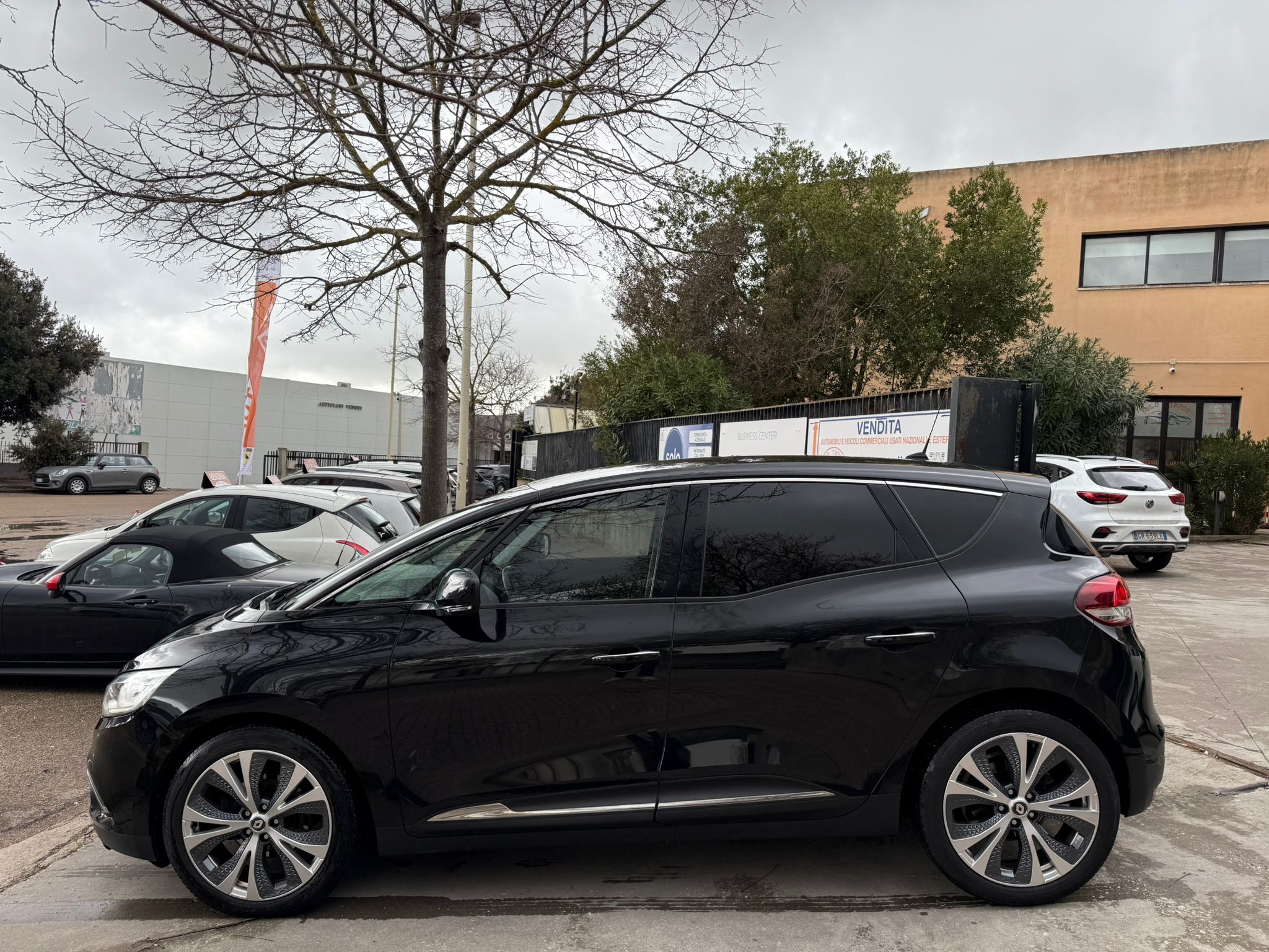 Renault Scenic - immagine 8